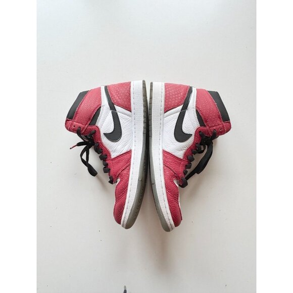 NIKE Air Jordan 1 Retro High Spider-Man Origin Story Gym Red Sneakers, Size 9 - Picture 10 of 16